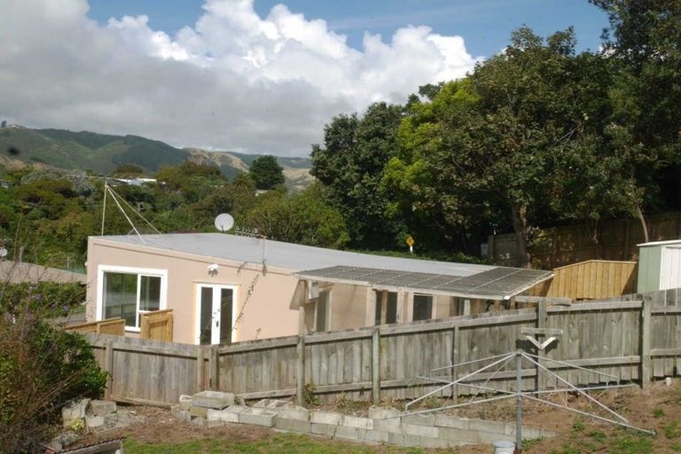 Photo of property in 23 Poplar Avenue, Raumati South, Paraparaumu, 5032