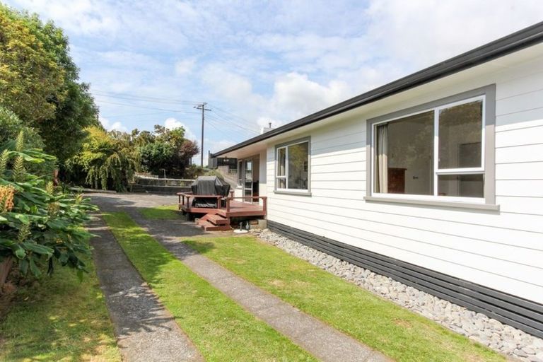 Photo of property in 21 Durham Avenue, Welbourn, New Plymouth, 4312