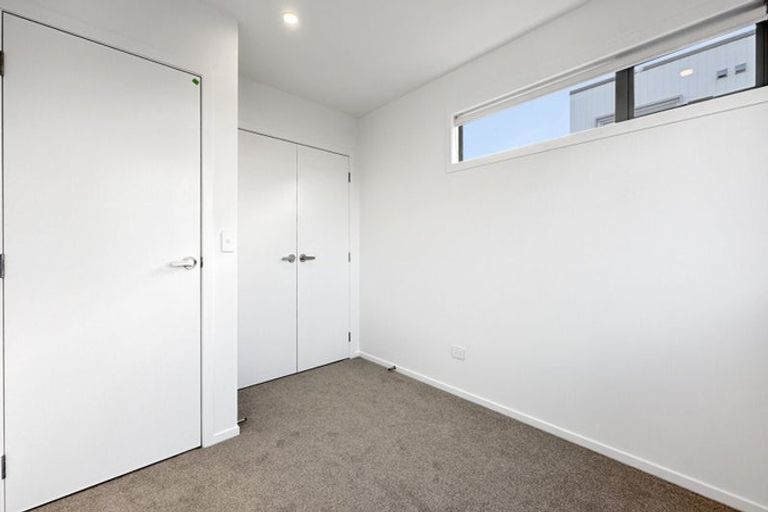 Photo of property in 2 Ngae Place, Mangere East, Auckland, 2024