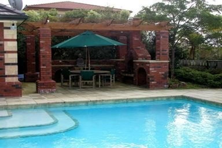 Photo of property in 13 Burgundy Park Avenue, Henderson, Auckland, 0612