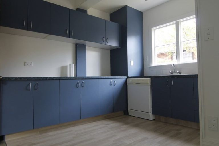 Photo of property in 51 Windermere Road, Papanui, Christchurch, 8053