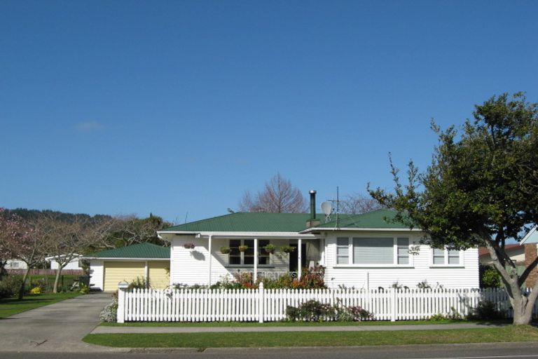 Photo of property in 27 Peace Street, Whakatane, 3120