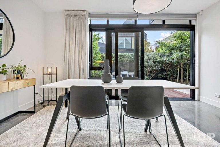 Photo of property in 6 Nevill Road, Hobsonville, Auckland, 0616