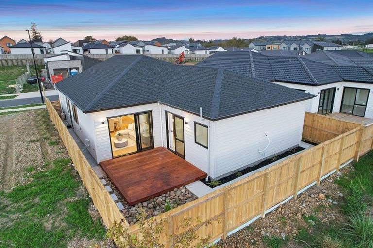 Photo of property in 17 Bannockburn Road, Opaheke, 2113