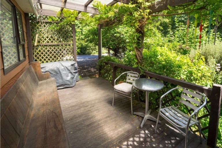 Photo of property in 94 Thews Road, Tinwald, Ashburton, 7778