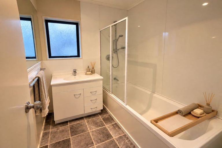 Photo of property in 8 Totara Terrace, Huntly, 3700