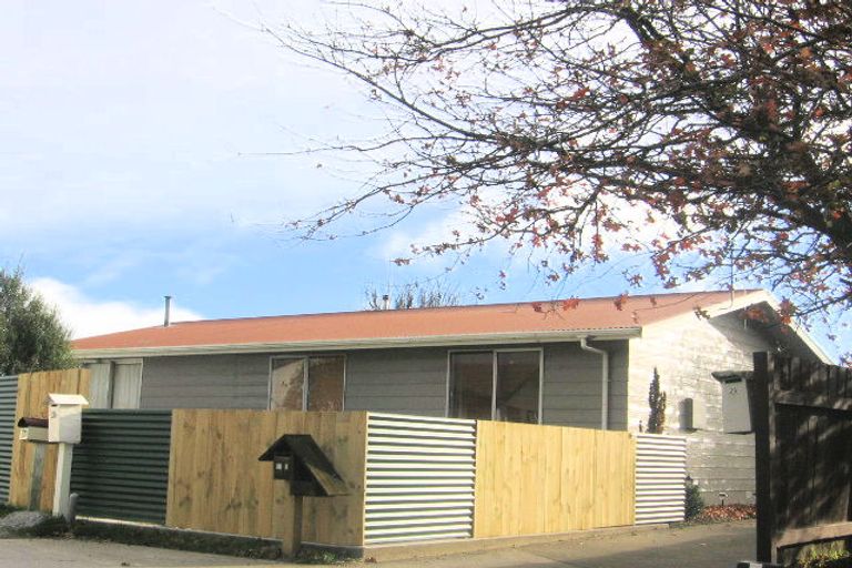 Photo of property in 26 Chelmarsh Place, Highbury, Palmerston North, 4412