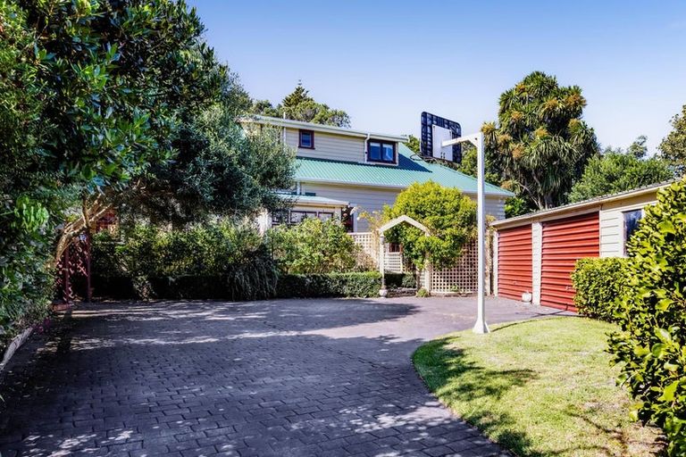 Photo of property in 23 Gibson Place, Patea, 4520