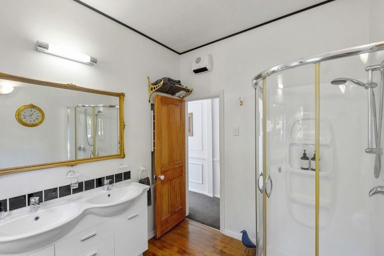 Photo of property in 2 Girvan Street, Fendalton, Christchurch, 8041