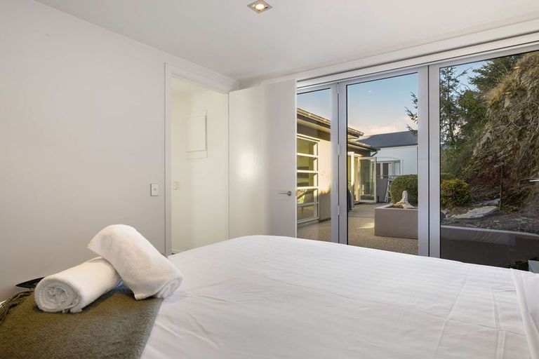 Photo of property in 74 Panorama Terrace, Queenstown, 9300