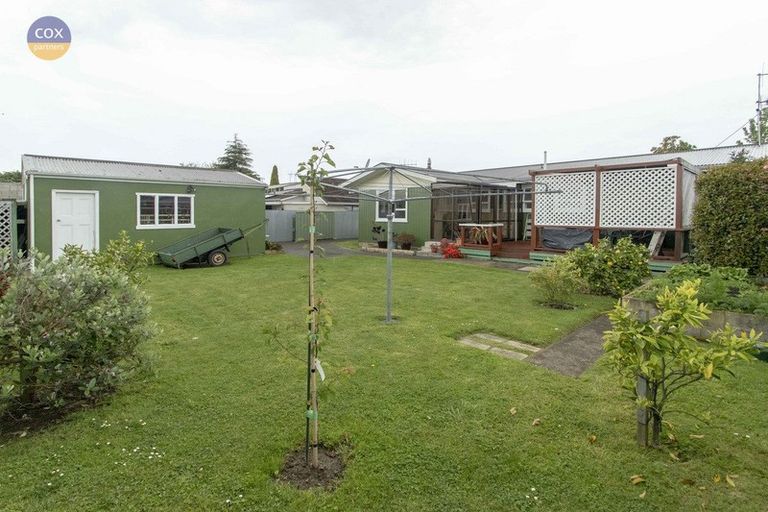 Photo of property in 51 Leicester Avenue, Tamatea, Napier, 4112