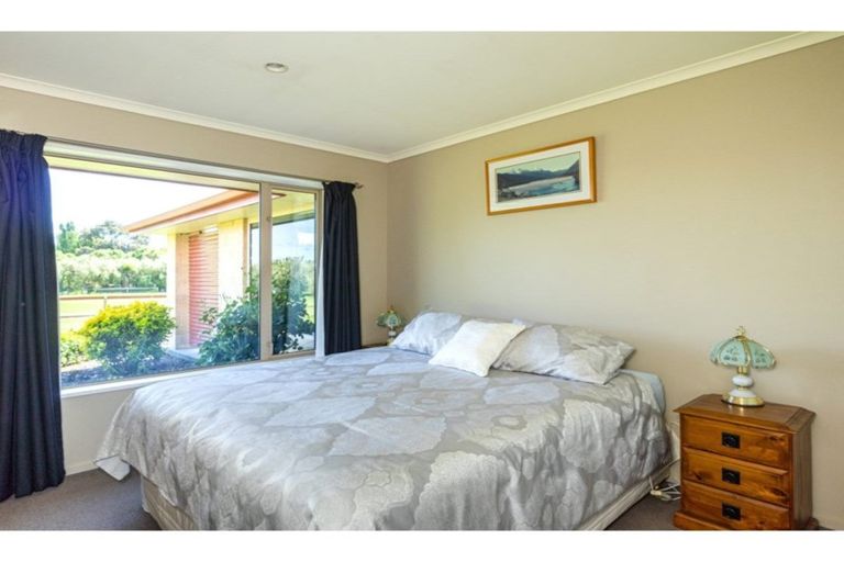 Photo of property in 27 Greig Street, Pleasant Point, 7903