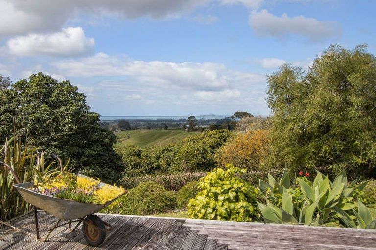 Photo of property in 244a Lindemann Road, Tahawai, Katikati, 3170