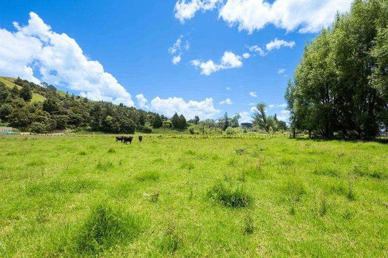 Photo of property in 429 Omanaia Road, Oue, Kaikohe, 0473
