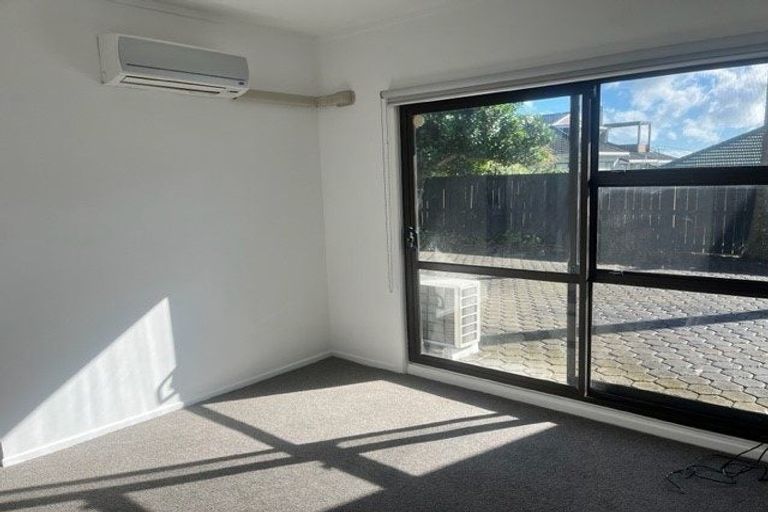 Photo of property in 169 Bucklands Beach Road, Bucklands Beach, Auckland, 2012