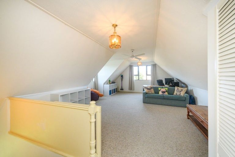 Photo of property in 68 Pencarrow Street, Highbury, Palmerston North, 4412