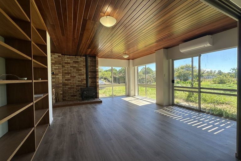 Photo of property in 16 Riverlea Road, Whenuapai, Auckland, 0618