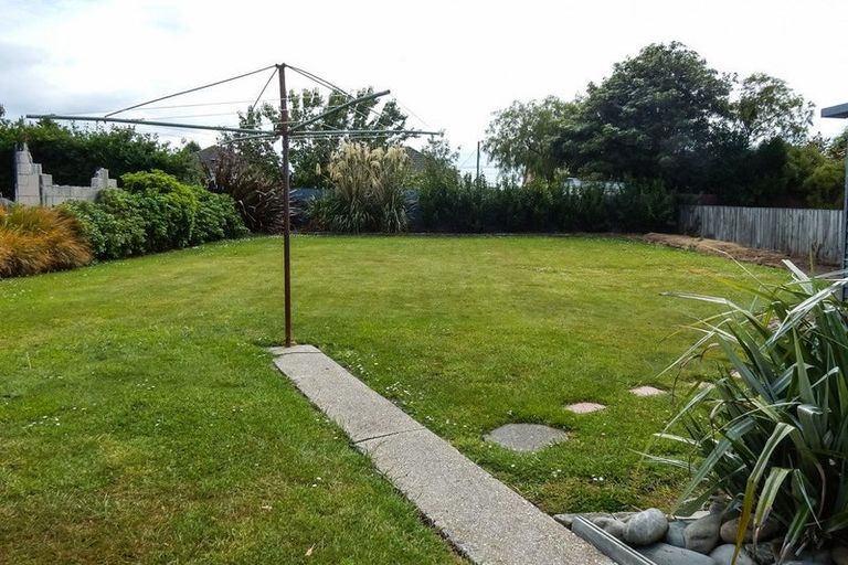 Photo of property in 12 Harlech Street, Oamaru North, Oamaru, 9400