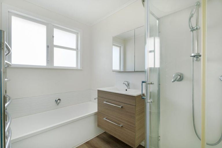 Photo of property in 101 Sievers Grove, Cannons Creek, Porirua, 5024