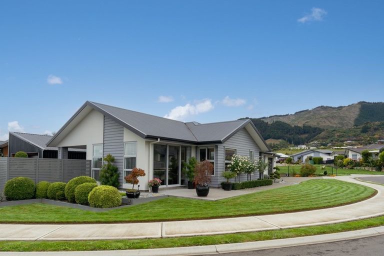 Photo of property in 5 Tarn Close, Richmond, 7020