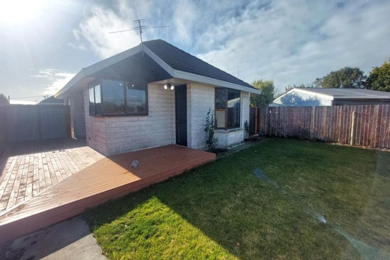 Photo of property in 2/29 Palmers Road, New Brighton, Christchurch, 8083