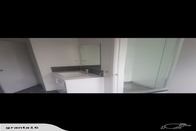 Photo of property in 10 Homer Place, Upper Riccarton, Christchurch, 8041