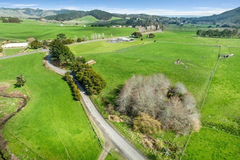 Photo of property in 650 Komokoriki Hill Road, Makarau, Warkworth, 0981