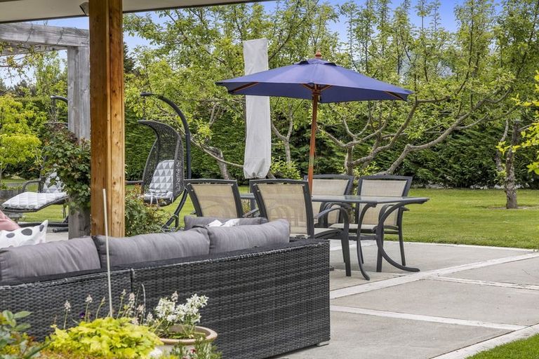 Photo of property in 203 Glen Lyon Road, Twizel, 7901