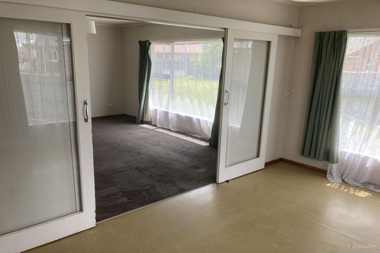 Photo of property in 64 Shearman Street, Waimate, 7924