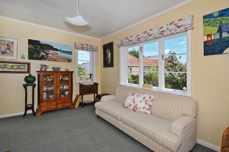 Photo of property in 8 Marsden Place, Kensington, Whangarei, 0112