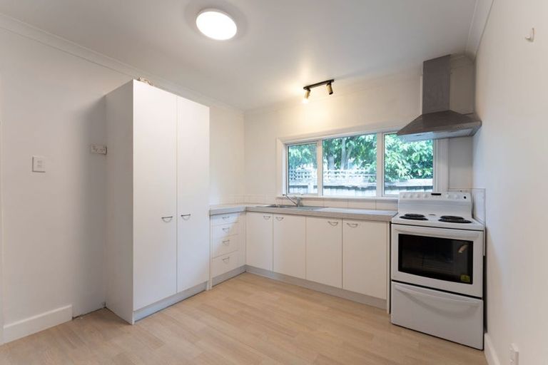 Photo of property in 1/43 Aorangi Road, Bryndwr, Christchurch, 8053