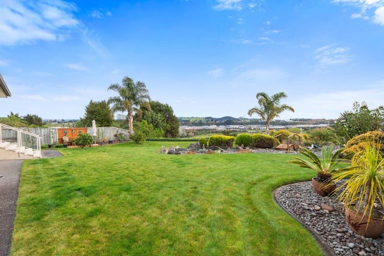 Photo of property in 55 Mortlake Heights, Pyes Pa, Tauranga, 3112