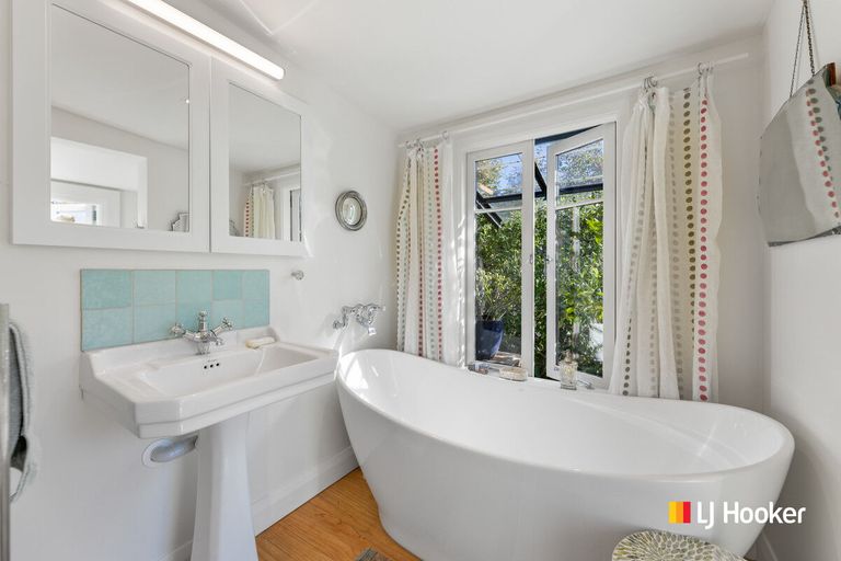 Photo of property in 13 Couper Street, Warrington, Waikouaiti, 9471