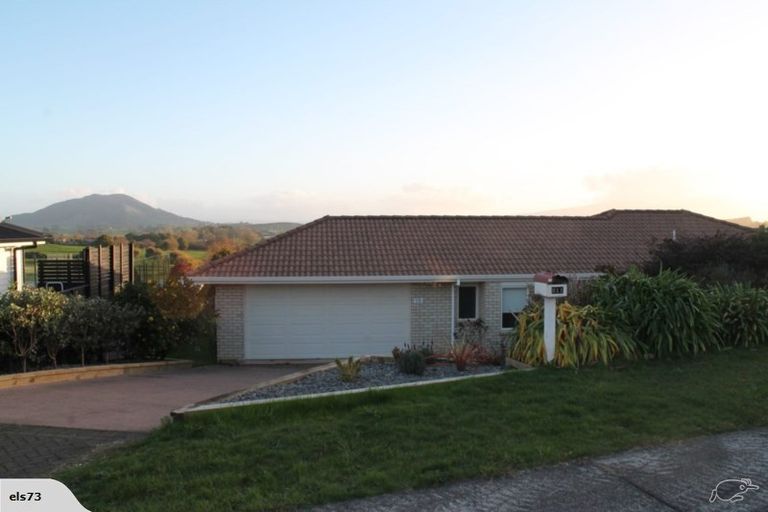Photo of property in 211 Mountain View Drive, Te Awamutu, 3800