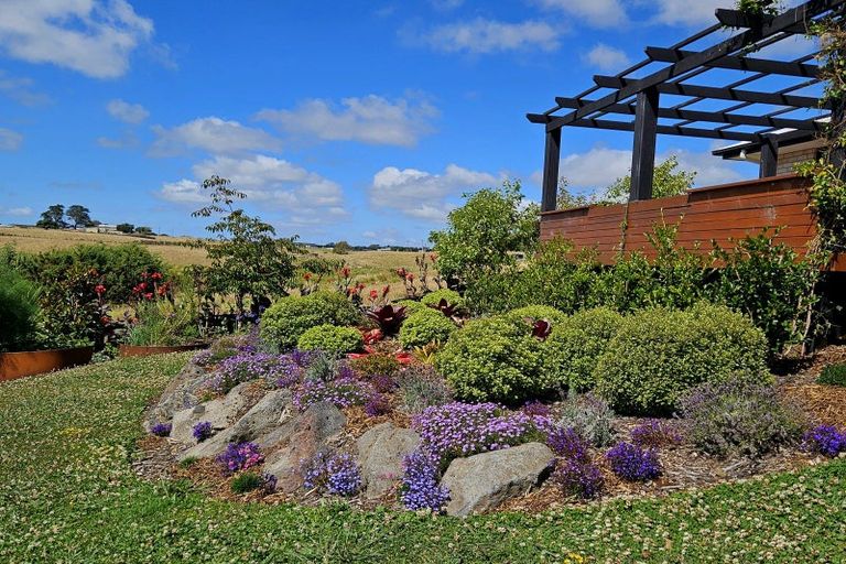 Photo of property in 6c Goble Road, Clarks Beach, Pukekohe, 2679