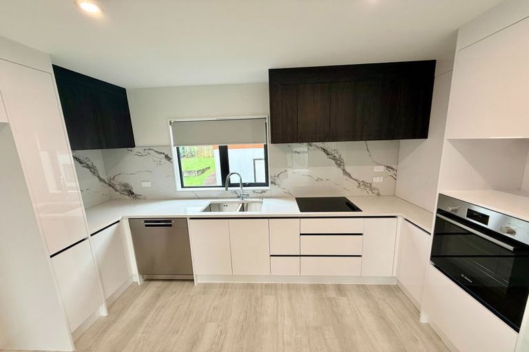 Photo of property in 48 Evans Road, Weymouth, Auckland, 2103