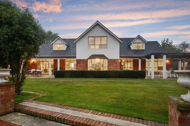 Photo of property in 68 Johns Road, Belfast, Christchurch, 8051