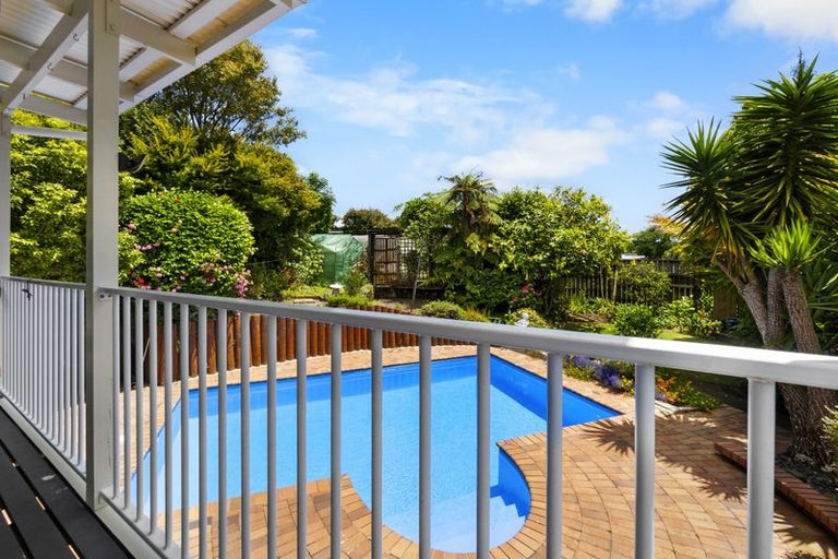 Photo of property in 16 Melva Street, Dinsdale, Hamilton, 3204