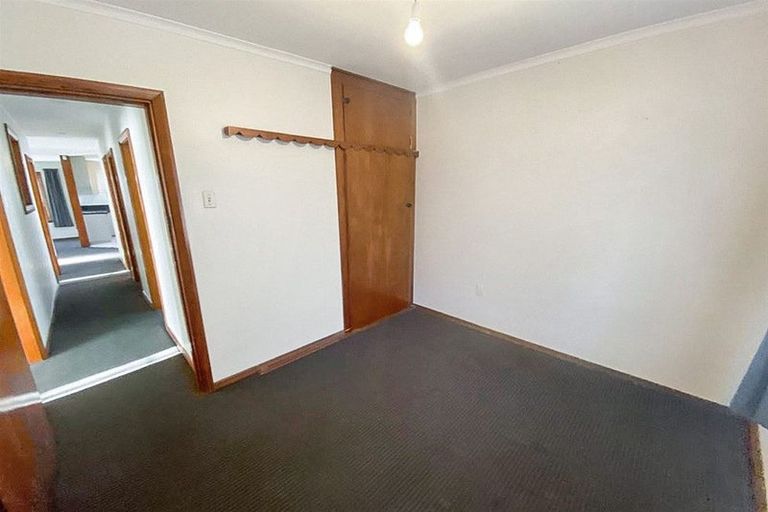 Photo of property in 2/65 Yaldhurst Road, Sockburn, Christchurch, 8042