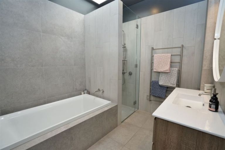 Photo of property in 23 Fairfield Road, Fairfield, Hamilton, 3214