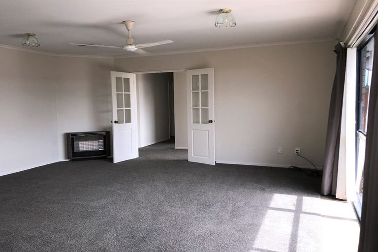 Photo of property in 4 Frank Wilson Terrace, Welbourn, New Plymouth, 4312