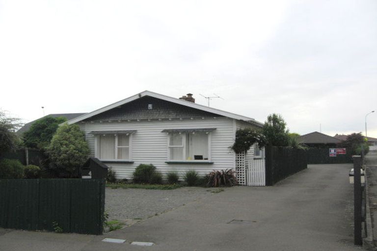 Photo of property in 4b Coppell Place, Hillmorton, Christchurch, 8025