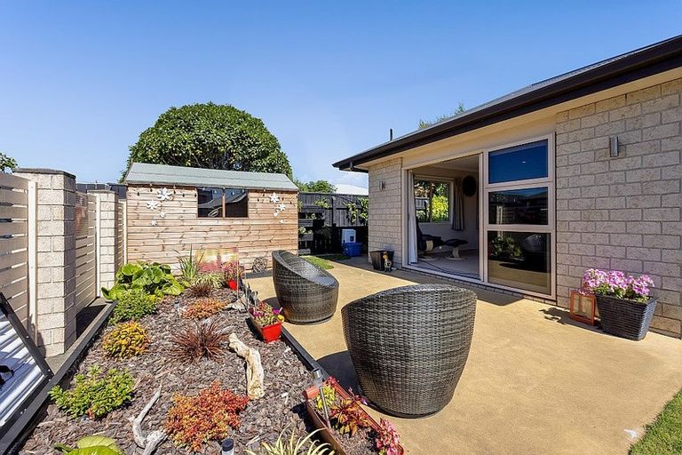 Photo of property in 24 Princes Street, Hawera, 4610