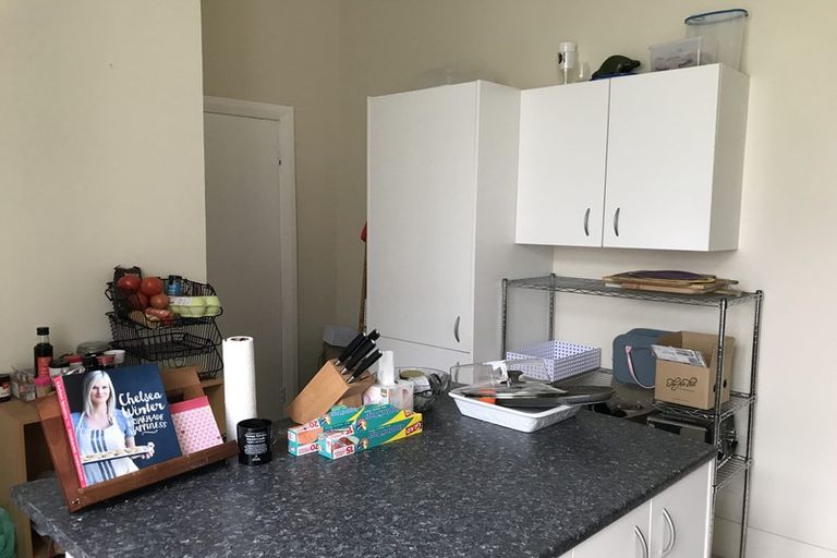 Photo of property in 13 Brougham Street, Mount Victoria, Wellington, 6011