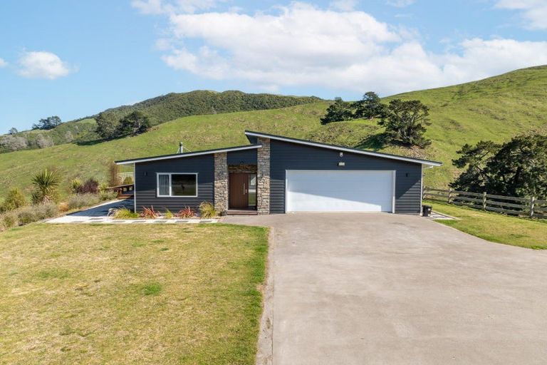 Photo of property in 78 Charnley Way, Kinloch, Taupo, 3385