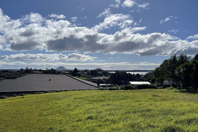 Photo of property in 21 Riverstone Drive, Welcome Bay, Tauranga, 3112