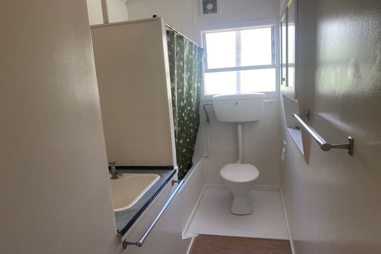 Photo of property in 9 Esplanade Road, Mount Eden, Auckland, 1024