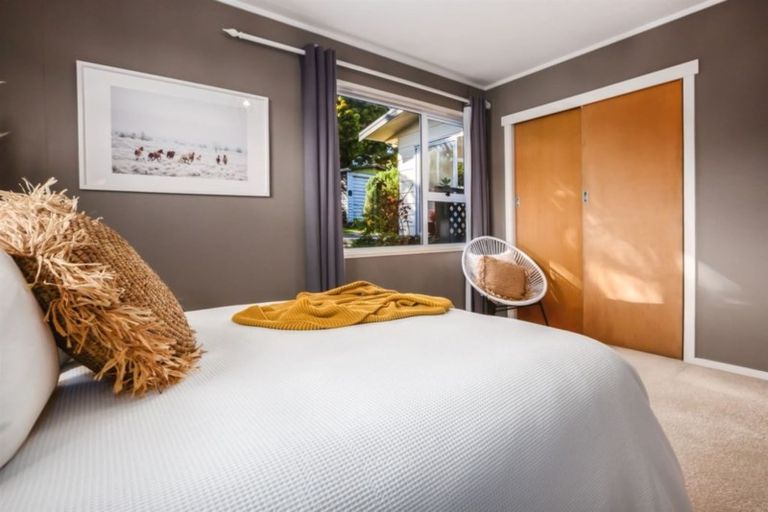 Photo of property in 24a Sea Vista Drive, Pukerua Bay, 5026