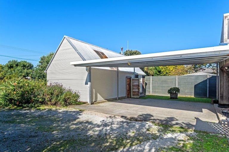 Photo of property in 40 Douglas Street, Okitu, Gisborne, 4010