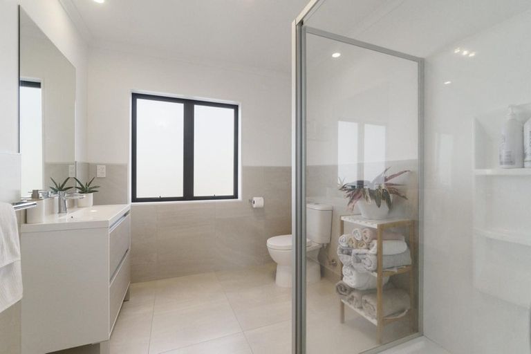 Photo of property in 78 Whenuapai Drive, Whenuapai, Auckland, 0618